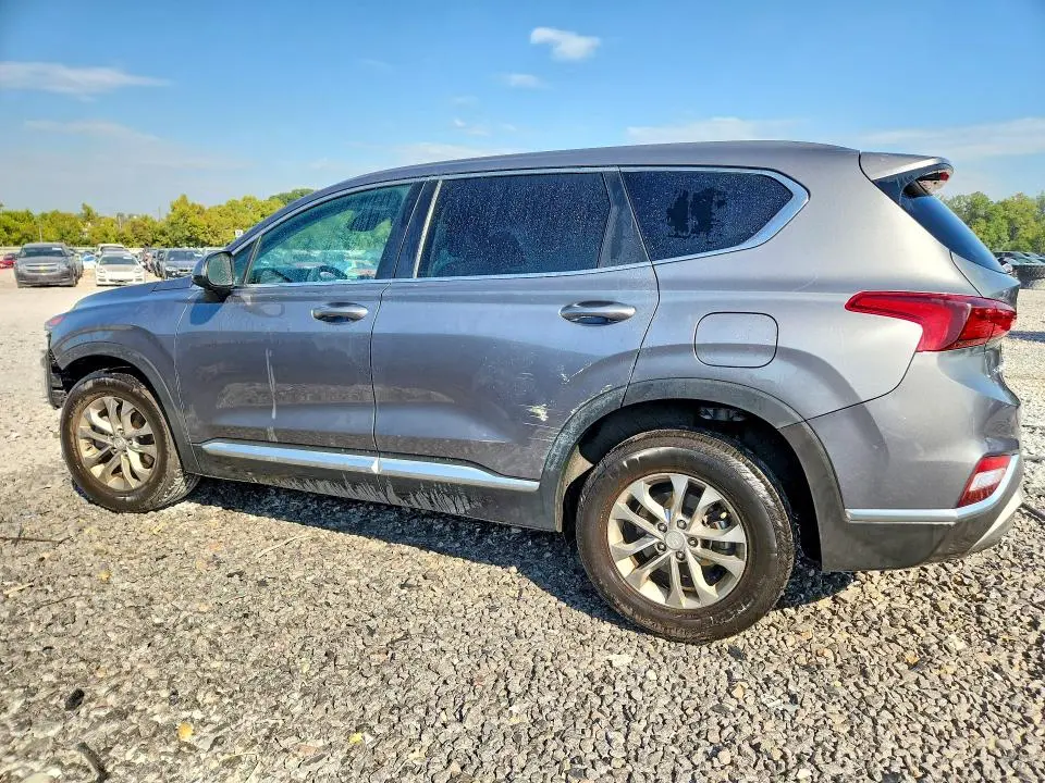 2019 HYUNDAI SANTA FE SE  