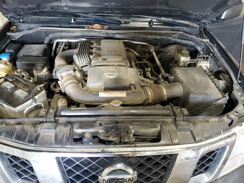 2015 NISSAN FRONTIER S  