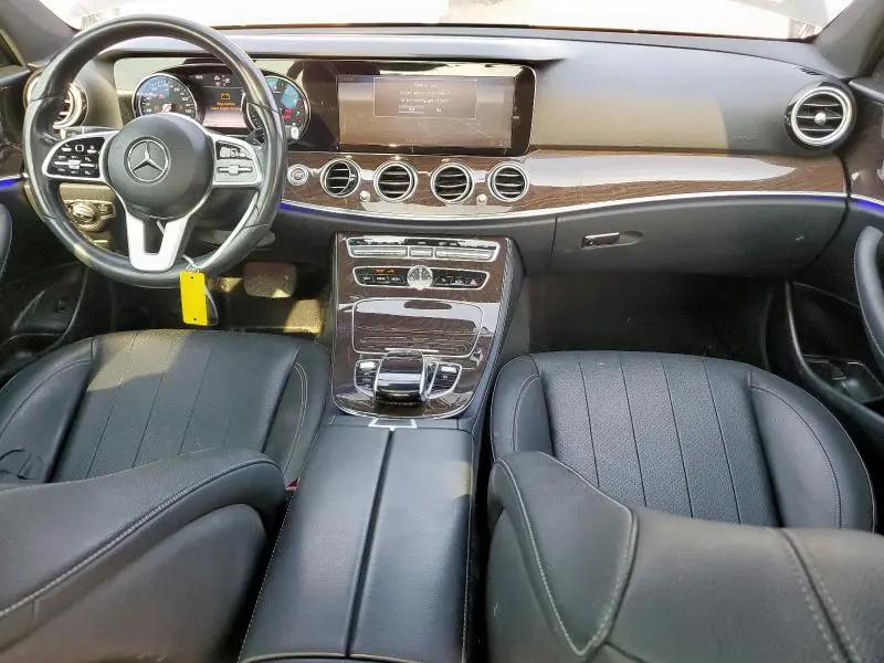 2019 MERCEDES-BENZ E 300  