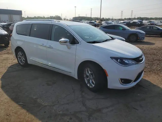 2019 CHRYSLER PACIFICA LIMITED  