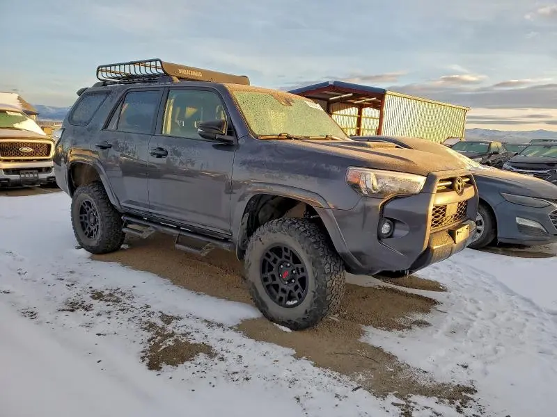 2021 TOYOTA 4RUNNER   