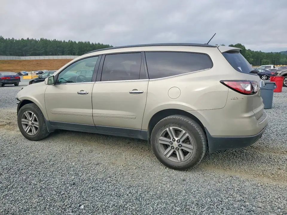 2015 CHEVROLET TRAVERSE LT  