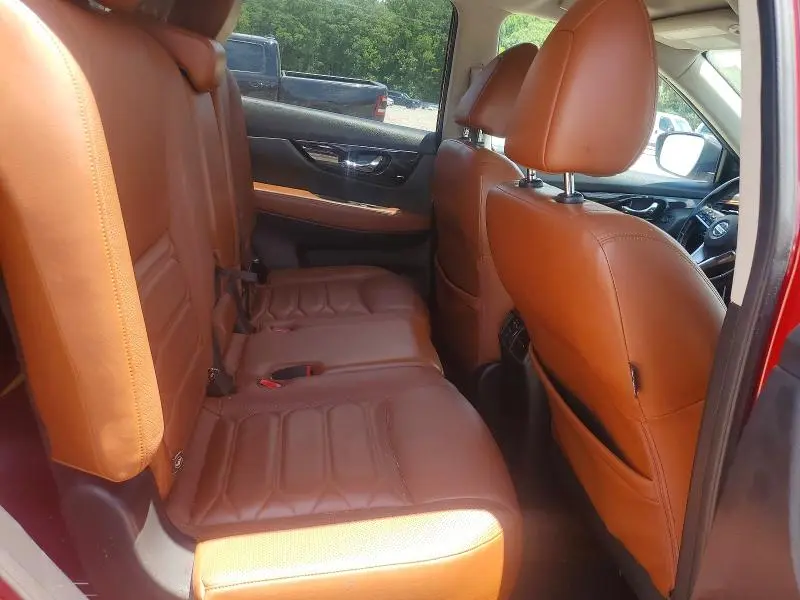 2017 NISSAN ROGUE SL  