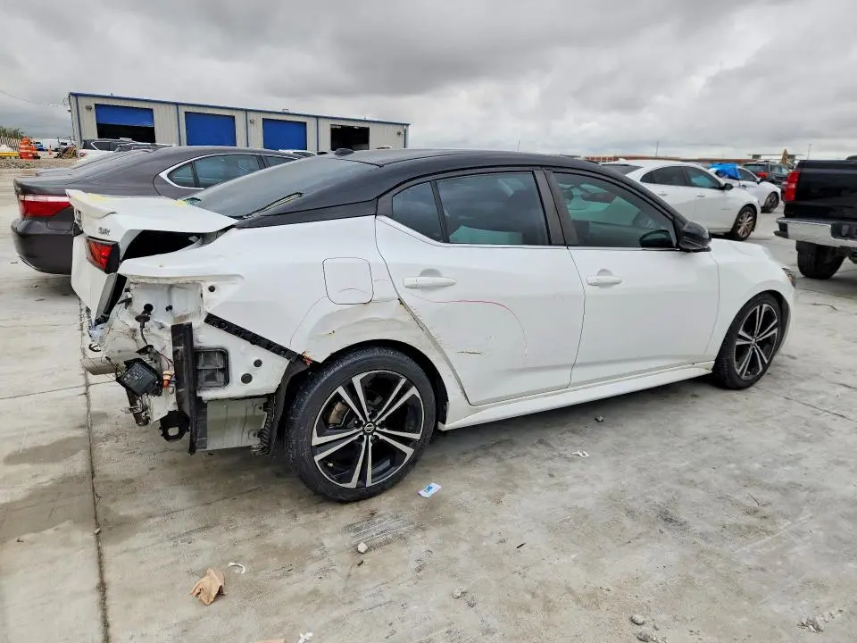 2020 NISSAN SENTRA SR  