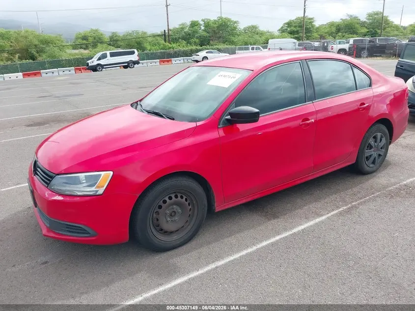 2013 VOLKSWAGEN JETTA 2.0L S