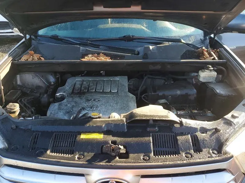 2011 TOYOTA HIGHLANDER LIMITED  