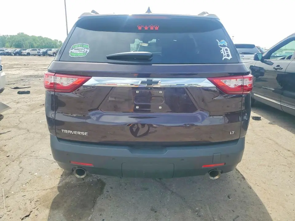 2021 CHEVROLET TRAVERSE LT  