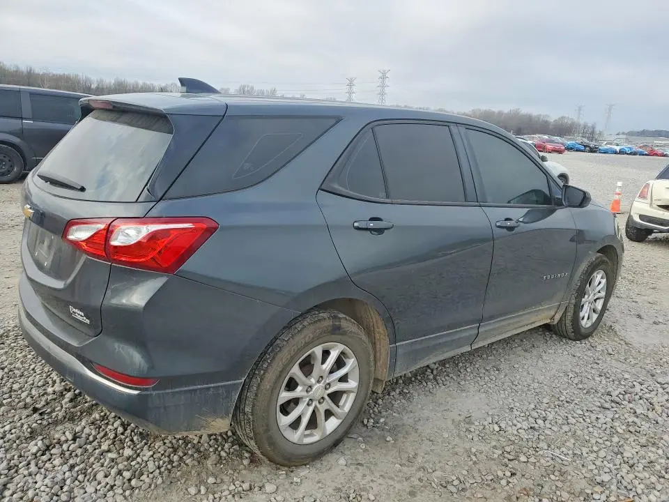 2018 CHEVROLET EQUINOX LS  