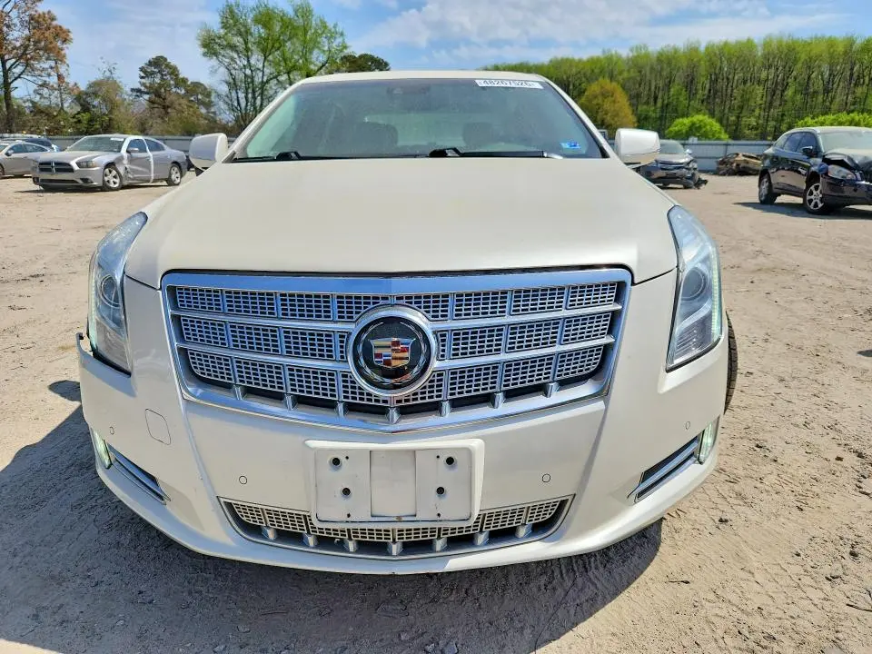 2015 CADILLAC XTS PLATINUM  