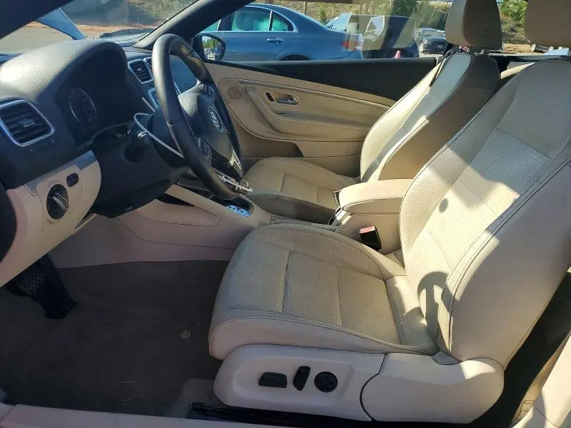 2012 VOLKSWAGEN EOS KOMFORT  