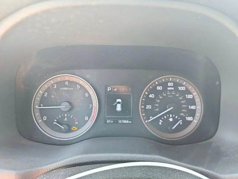 2017 HYUNDAI TUCSON SE PLUS  