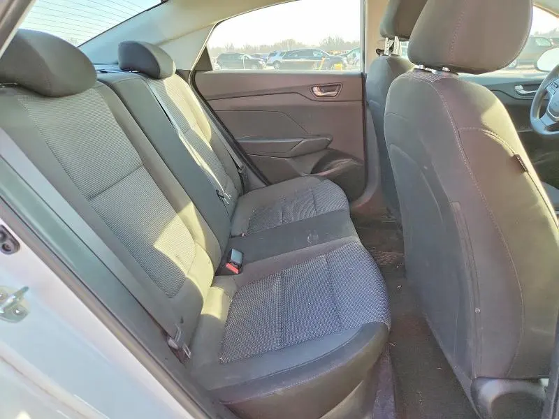 2019 HYUNDAI ACCENT SE  