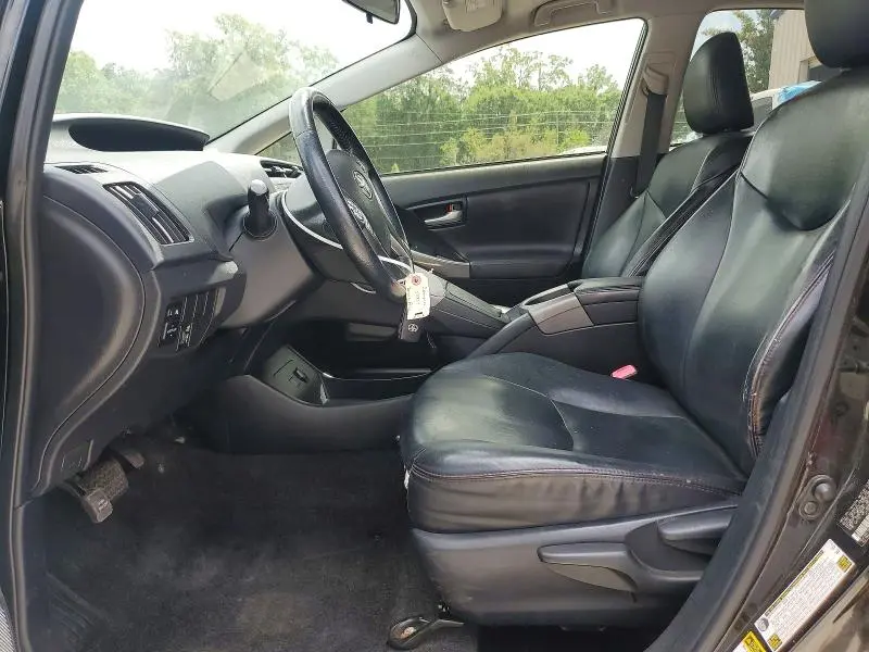 2013 TOYOTA PRIUS PERSONA SERIES SE  