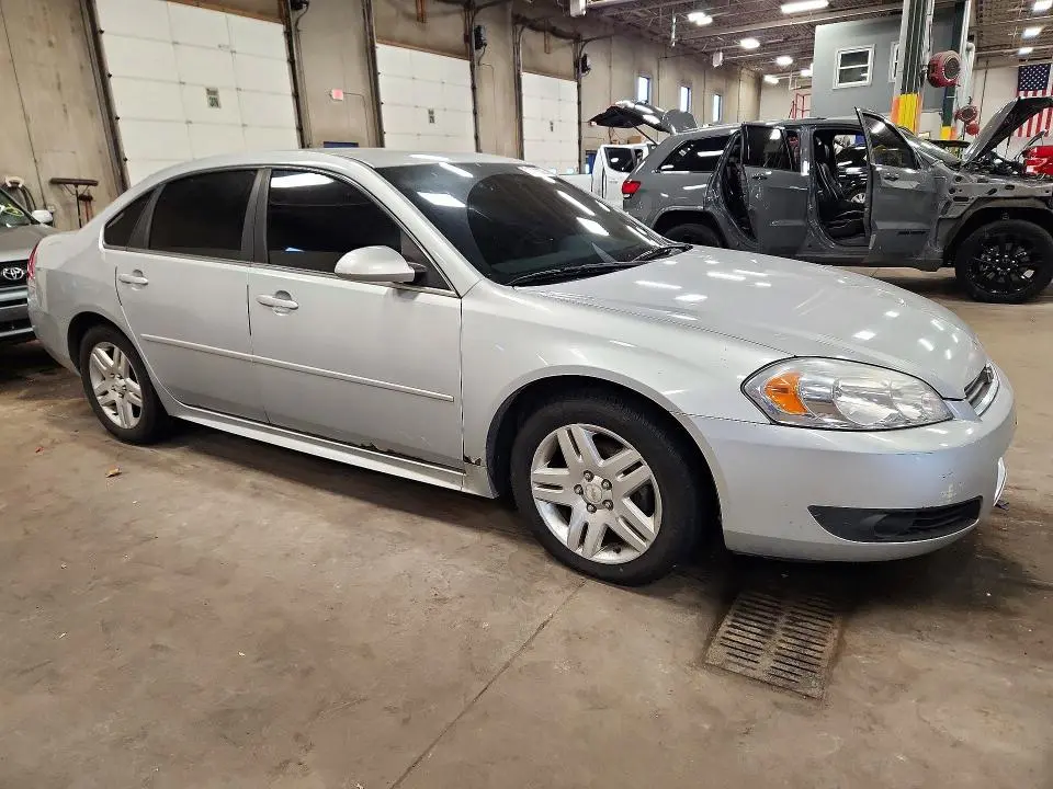 2011 CHEVROLET IMPALA LT  