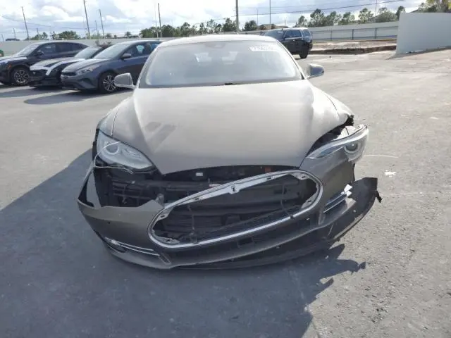 2015 TESLA MODEL S P85D  