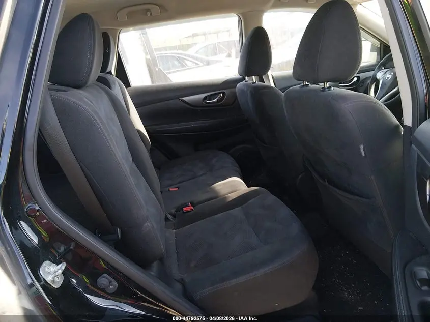 2015 NISSAN ROGUE S