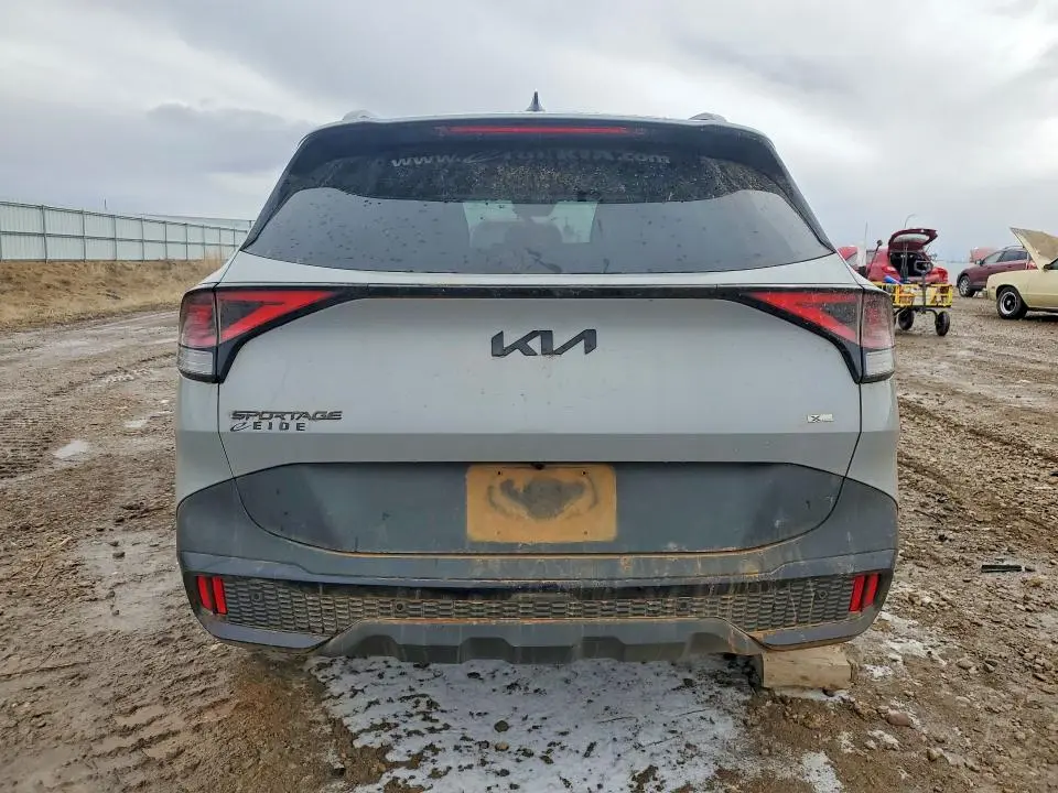 2025 KIA SPORTAGE X-LINE  