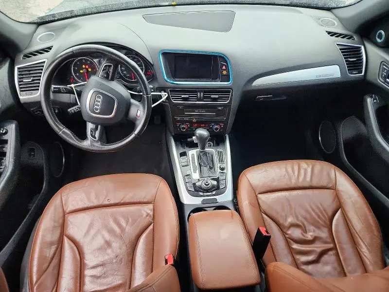2010 AUDI Q5 PREMIUM PLUS  