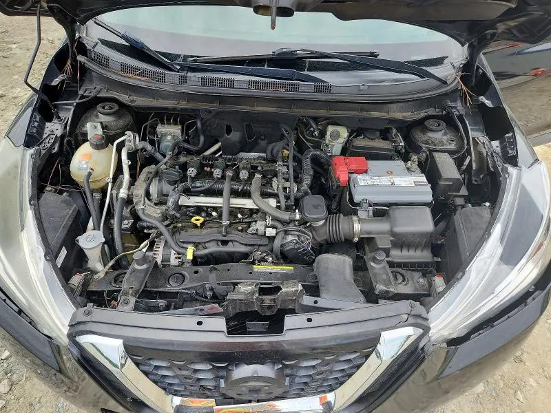 2018 NISSAN KICKS SV  