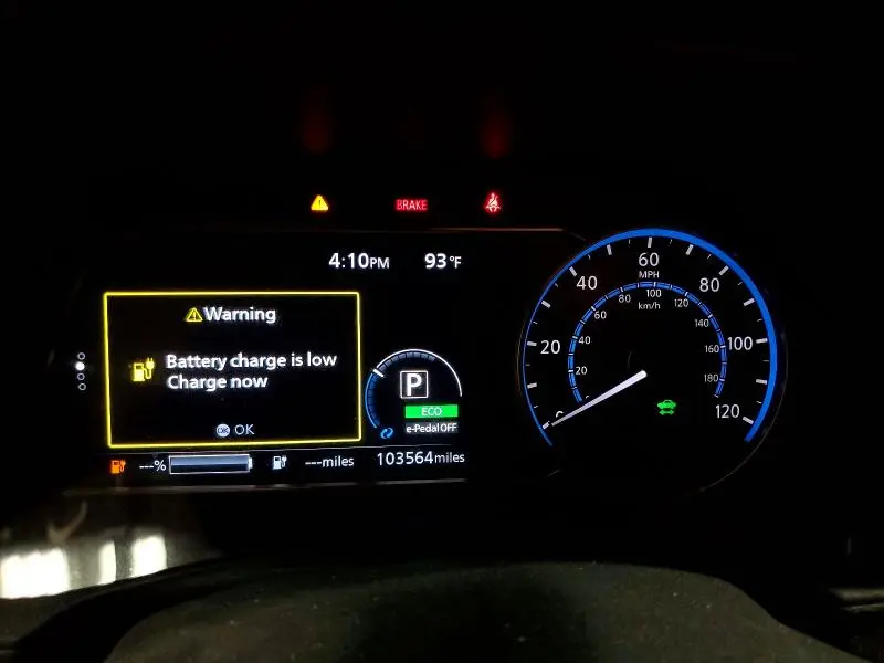 2019 NISSAN LEAF S  