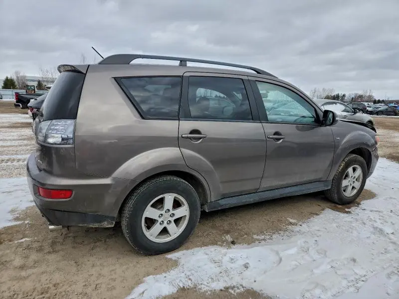 2012 MITSUBISHI OUTLANDER SE  