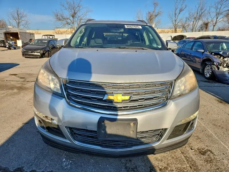 2013 CHEVROLET TRAVERSE LT  