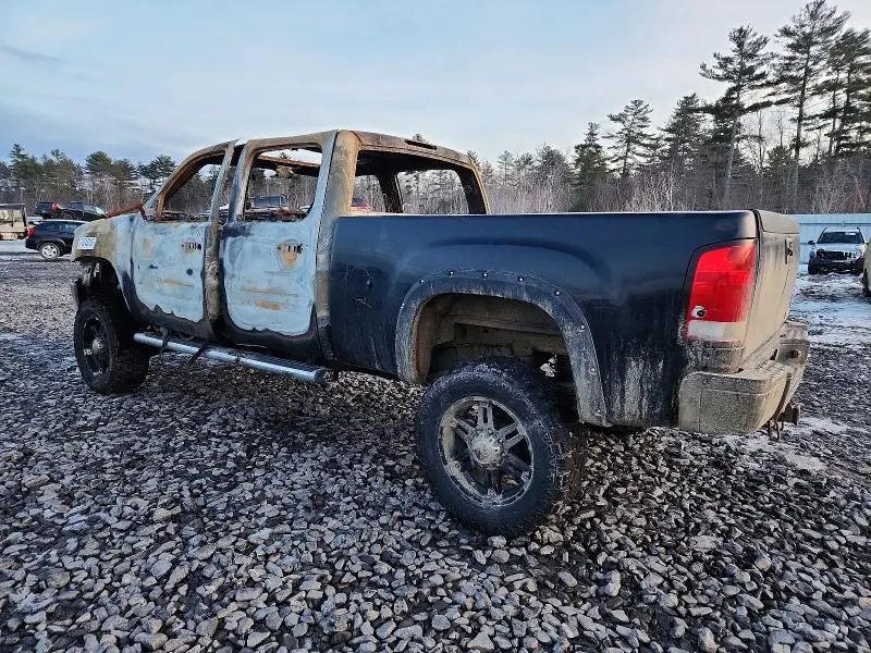2011 GMC SIERRA K2500 DENALI  