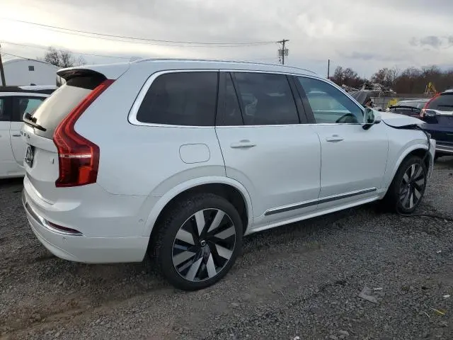 2024 VOLVO XC90 ULTIMATE  