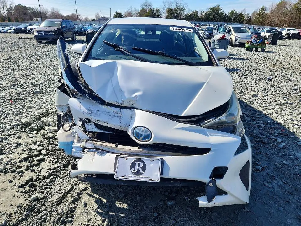 2017 TOYOTA PRIUS   