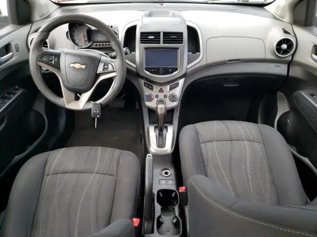 2016 CHEVROLET SONIC LT  