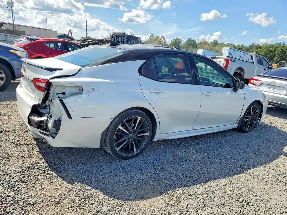 2018 TOYOTA CAMRY XSE V6  