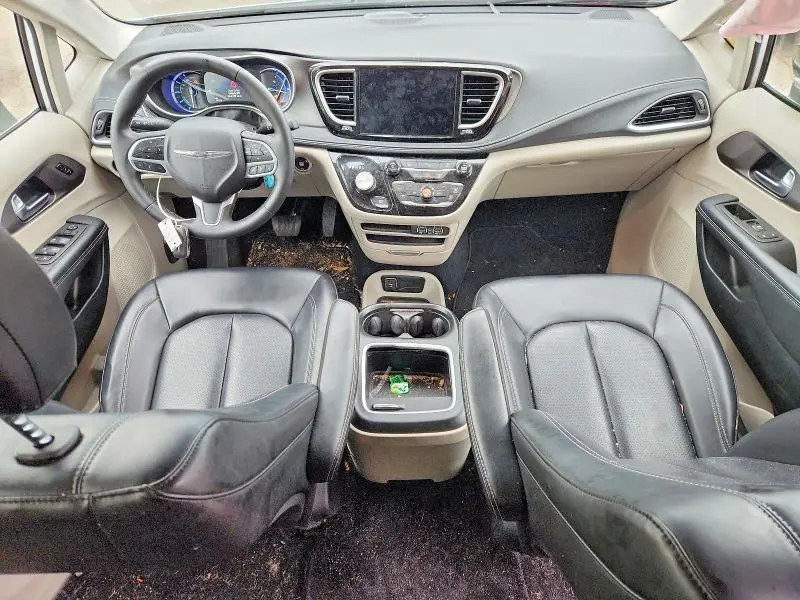 2023 CHRYSLER PACIFICA HYBRID TOURING L  