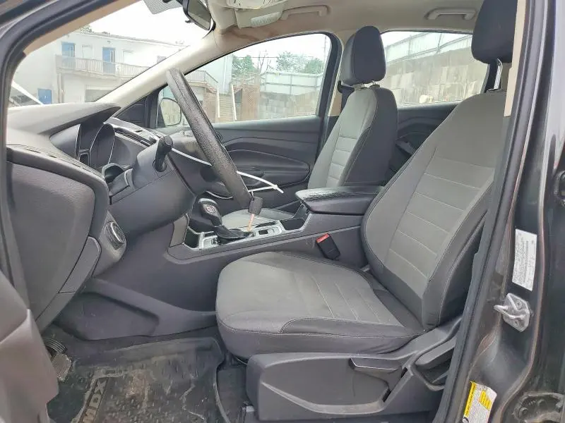 2017 FORD ESCAPE S  