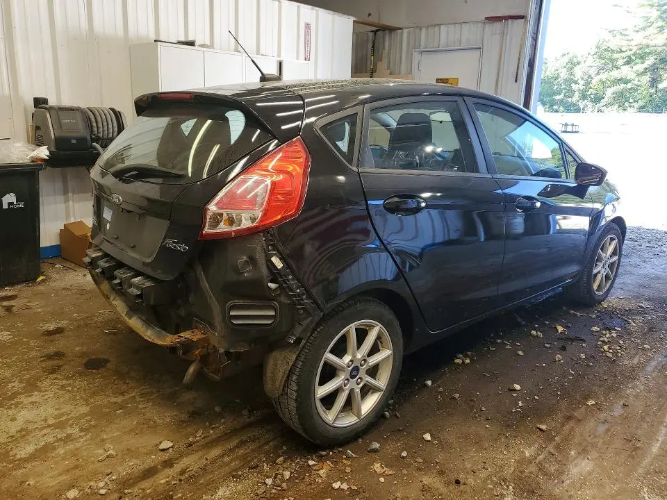 2019 FORD FIESTA SE  