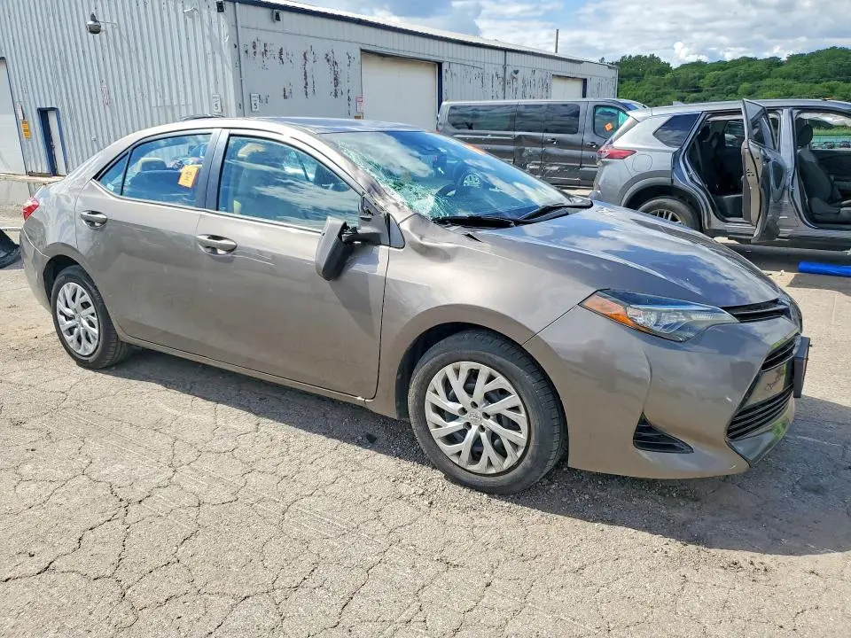 2017 TOYOTA COROLLA LE  