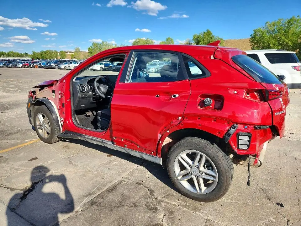 2022 HYUNDAI KONA SE  