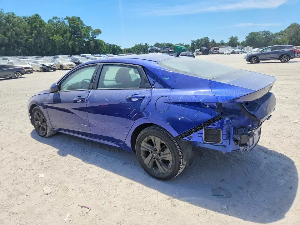 2021 HYUNDAI ELANTRA SEL  