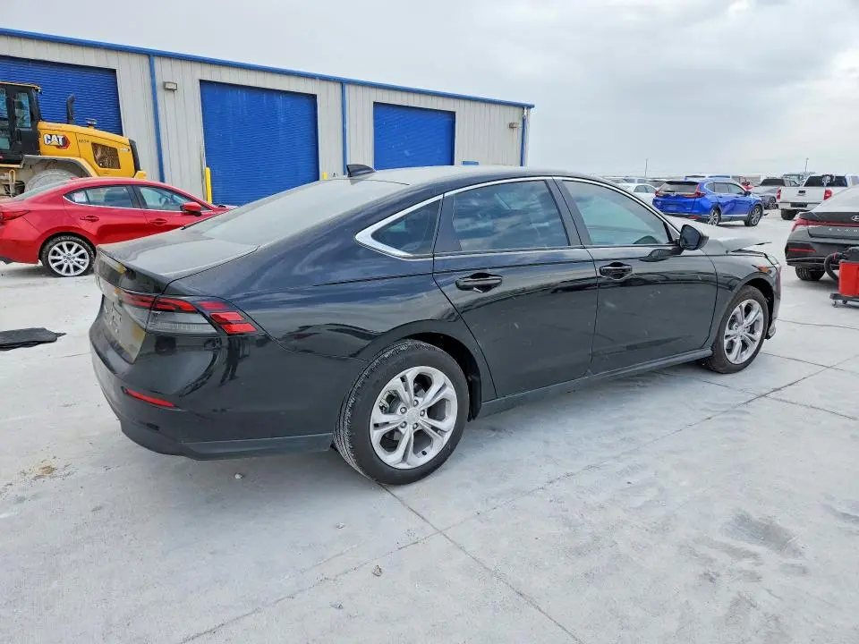 2025 HONDA ACCORD LX  
