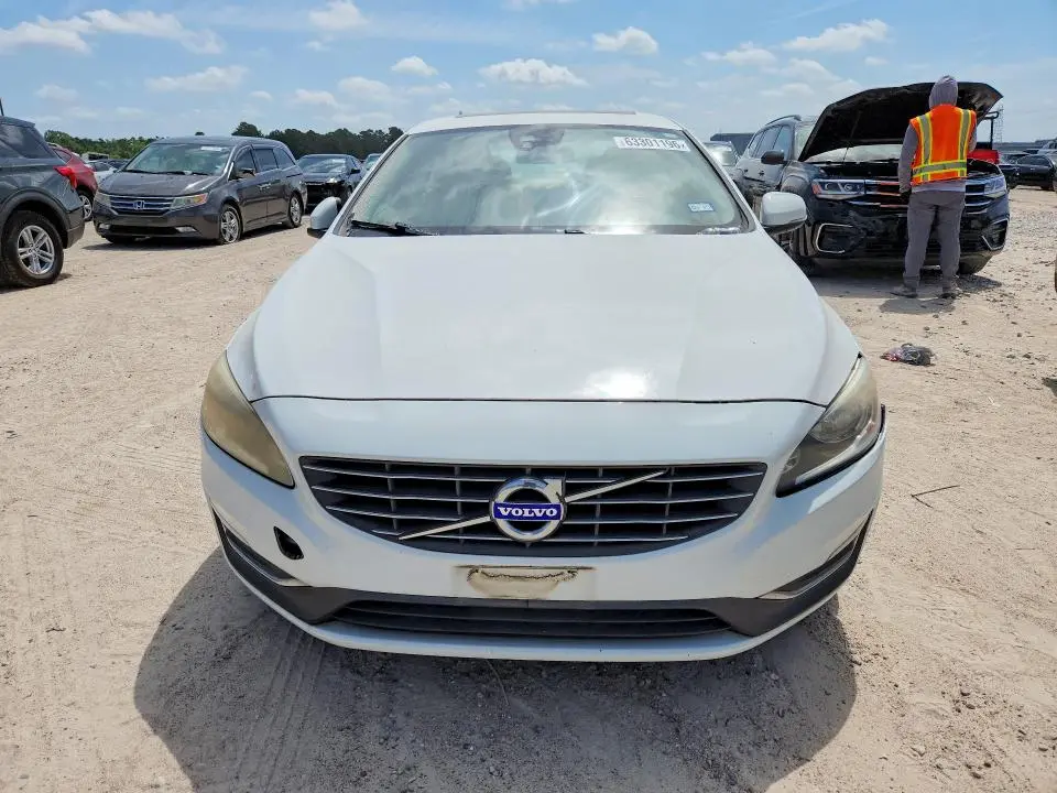 2014 VOLVO S60 T5  