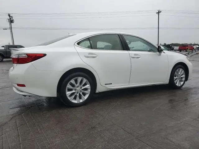 2014 LEXUS ES 300H  