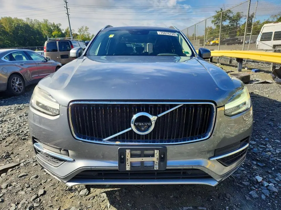 2017 VOLVO XC90 T6  