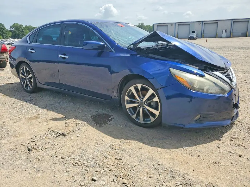 2016 NISSAN ALTIMA 2.5 SR  