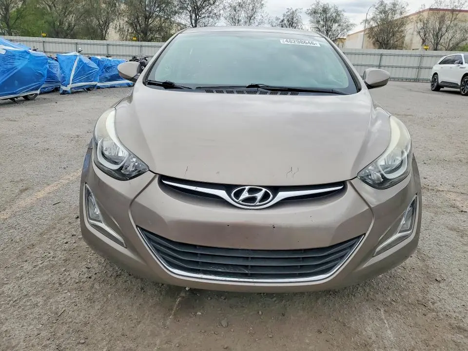 2015 HYUNDAI ELANTRA SE  