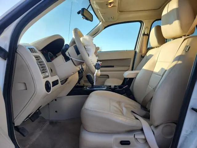 2011 FORD ESCAPE LIMITED  