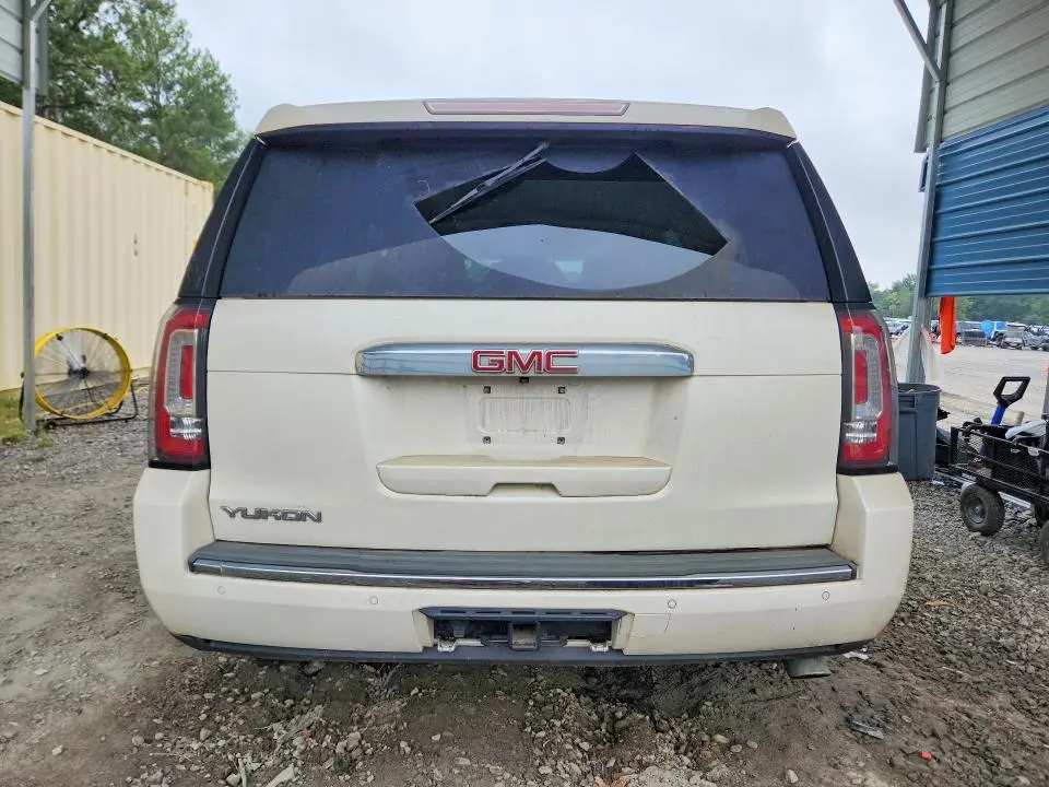 2015 GMC YUKON DENALI  