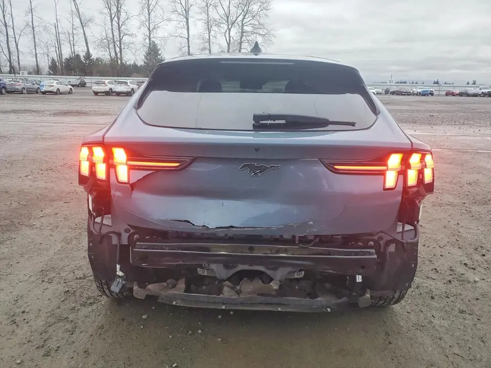 2024 FORD MUSTANG MACH-E PREMIUM  