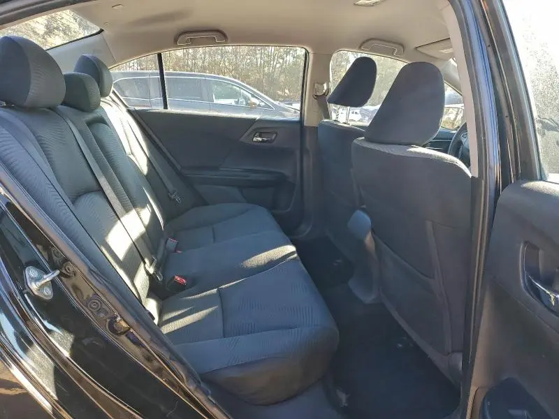 2017 HONDA ACCORD LX  