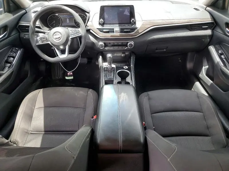 2023 NISSAN ALTIMA SV  
