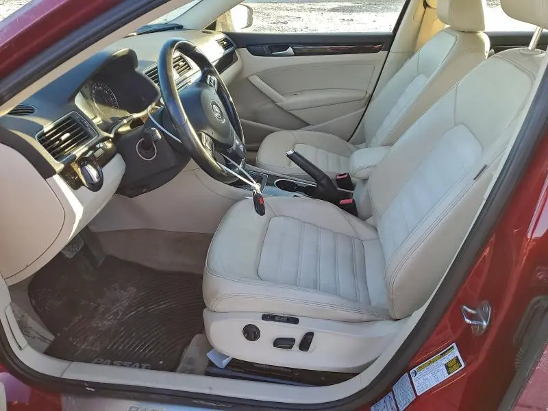 2015 VOLKSWAGEN PASSAT SEL  