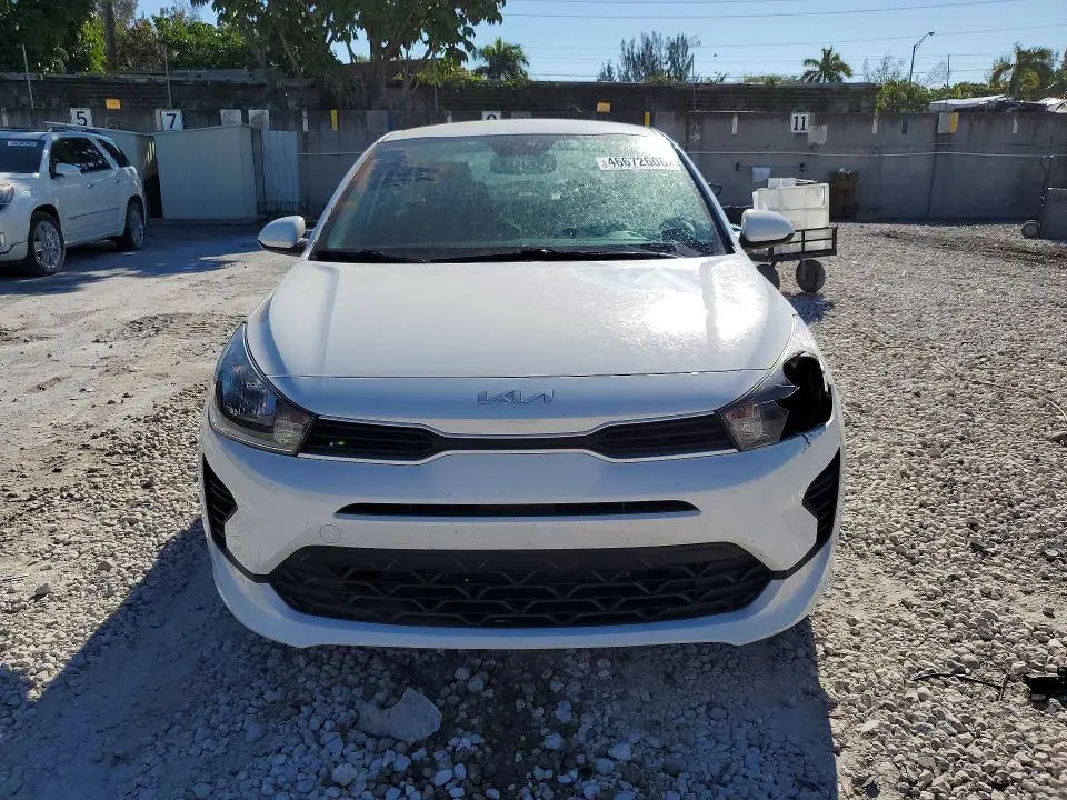 2022 KIA RIO LX  